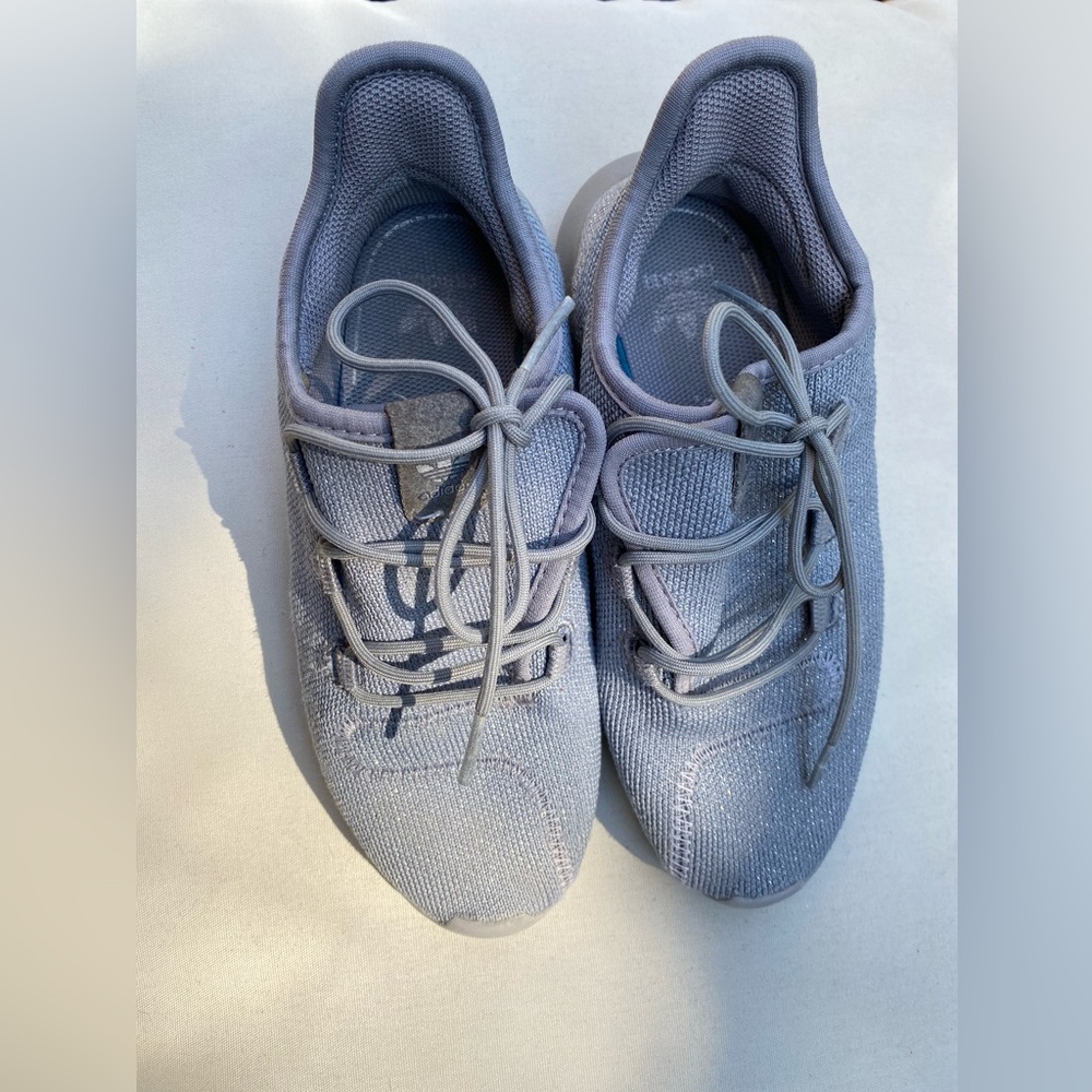 Adidas Size 3 Gray Knit Sneakers Tubular Ortholite Kids Glitter